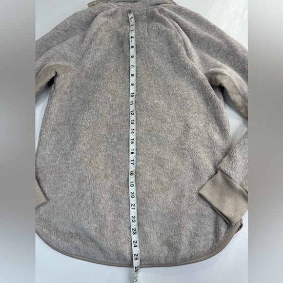 Abercrombie & Fitch *Taupe Asymmetrical Faux Quilted Leather Fleece Pullover XS - Picture 11 of 12